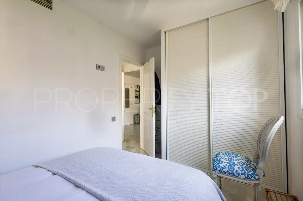 Bedrooms - Penthouse with Mountain and City Views in Marbella