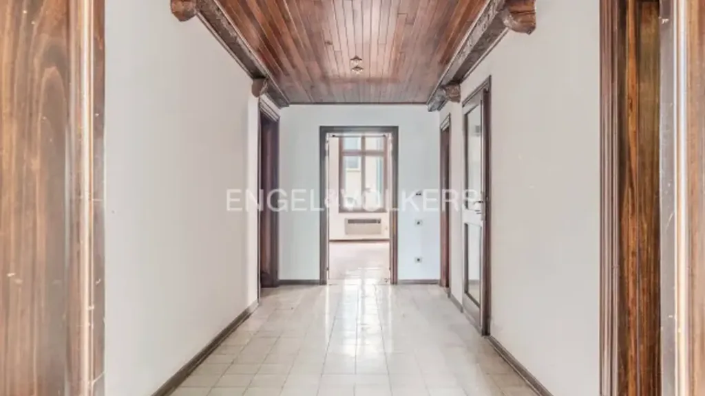 Appartement 5 pièces à IT