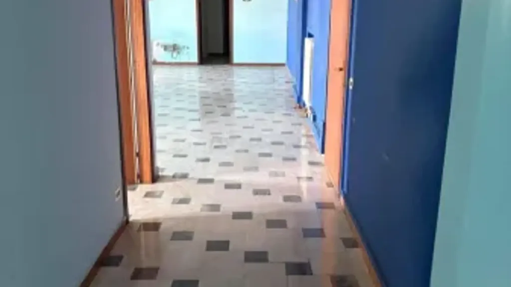 hallway_entrance