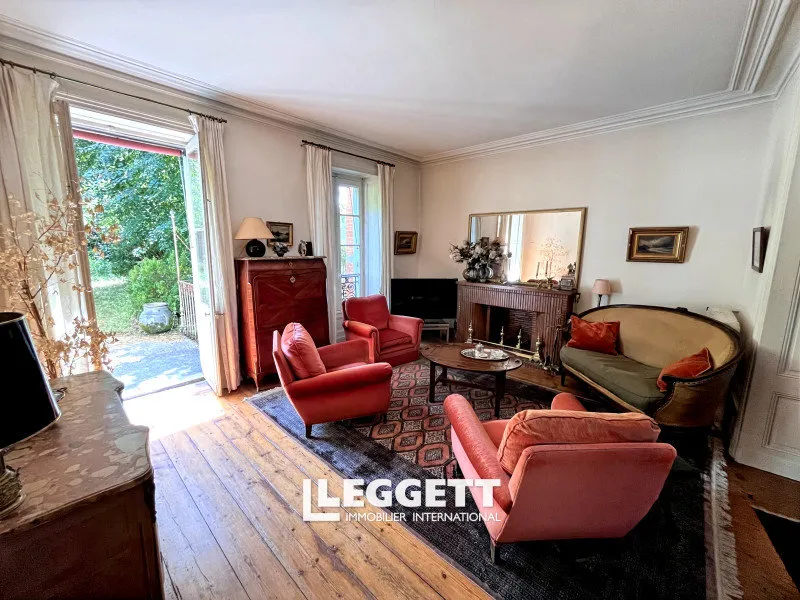 Living Room - Charming Townhouse with Garden in Cognac