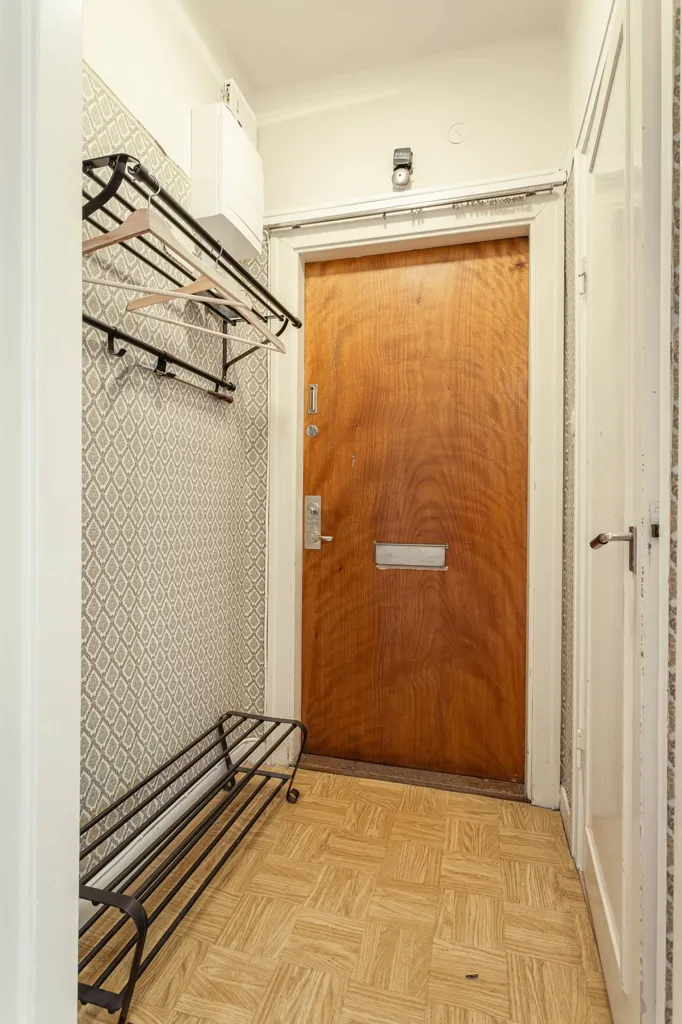 Entrée - Charming 2-Bedroom Flat with High Location in Råsunda