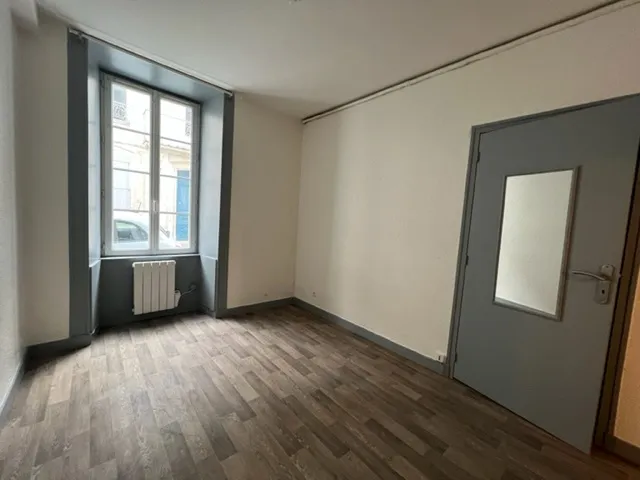 Toad - Apartment with City Centre Proximity in La Rochelle