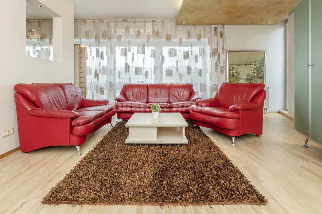 Séjour - Designer Flat with Art in Vilnius Old Town