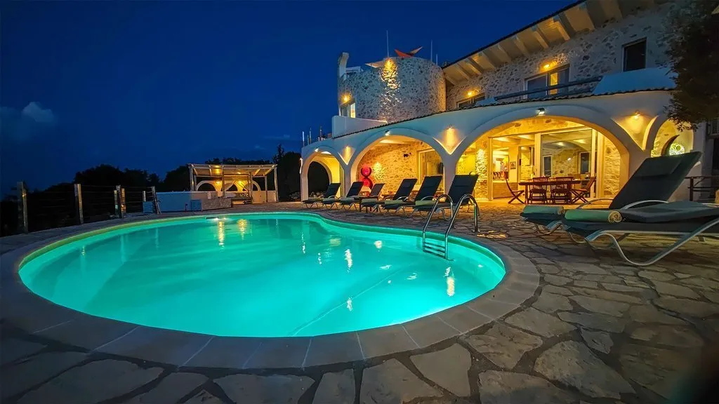 Maison 6 chambres à PAXOS-MIDDLE