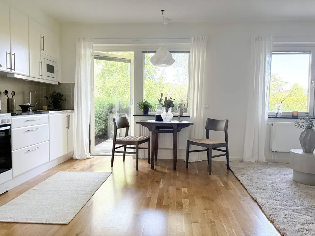 Kitchen - Apartment with West-Facing Terrace in Göteborg