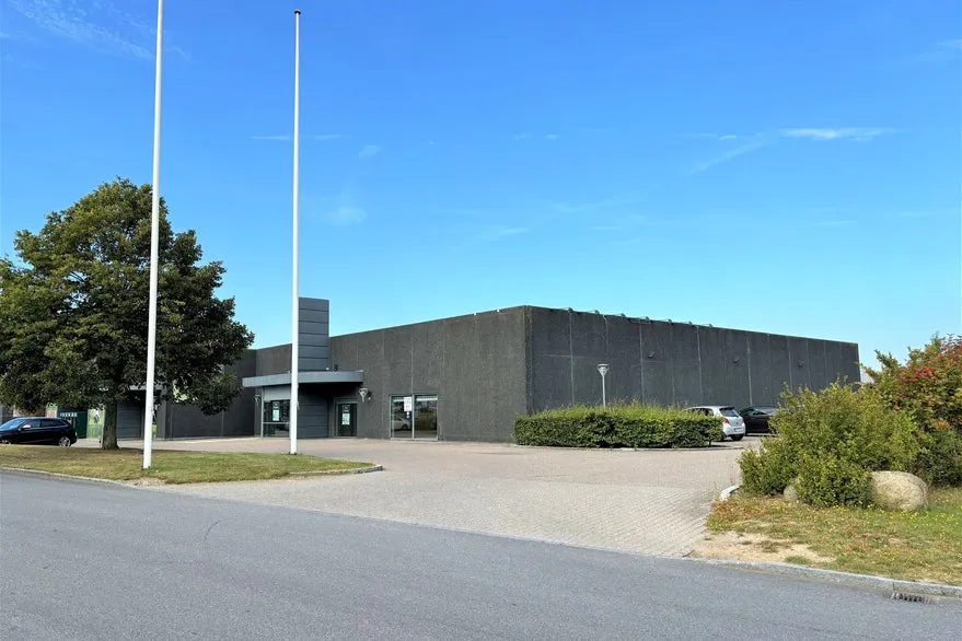 Extérieur - Commercial Unit with Large Windows in Slagelse