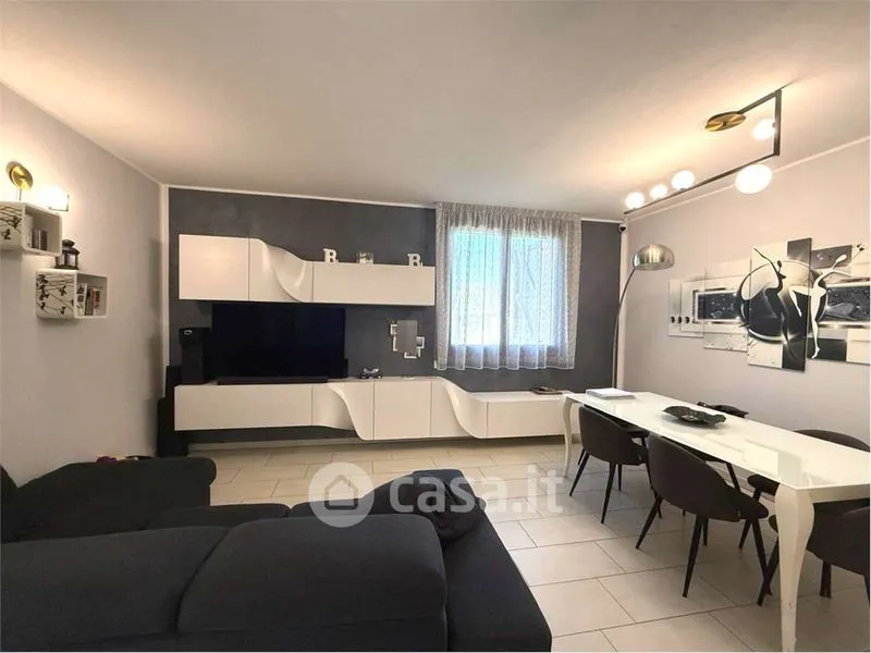 Elutuba - Triplex with Terrace in Fossoli, Carpi