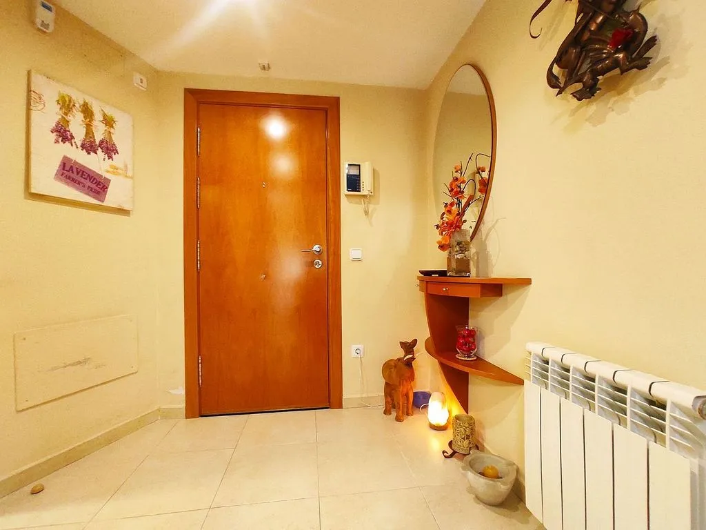 Esik - Apartment with Balcony in Blanes Centre