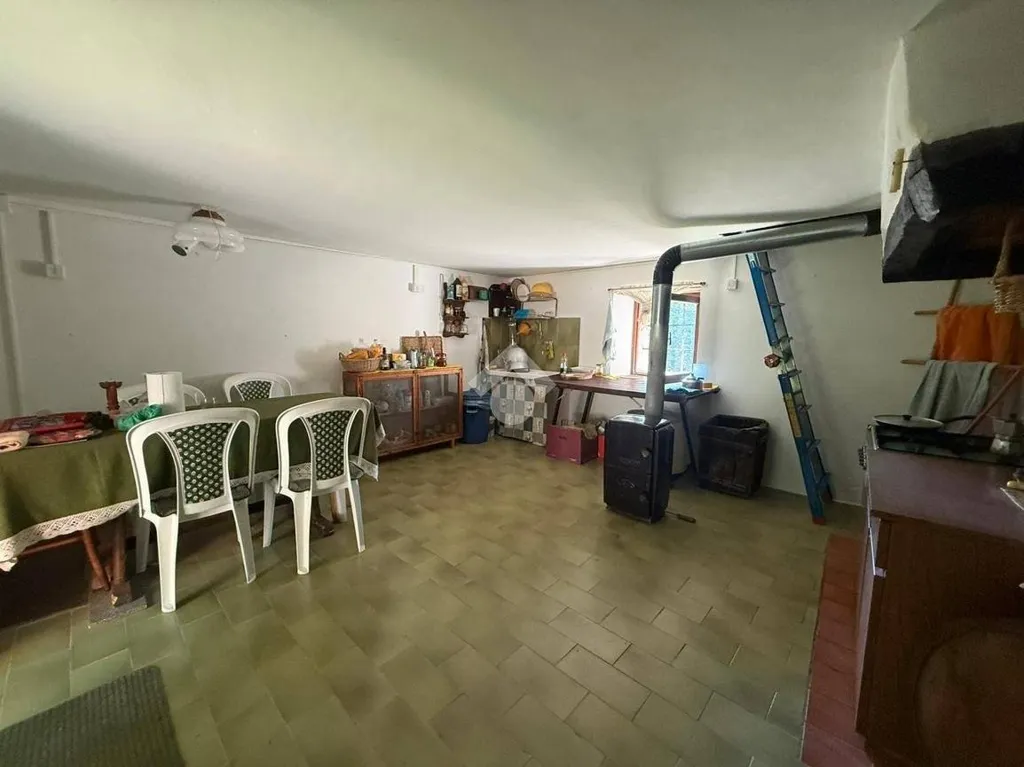 Sala da pranzo - Rustic House with Garden in Monastero di Lanzo