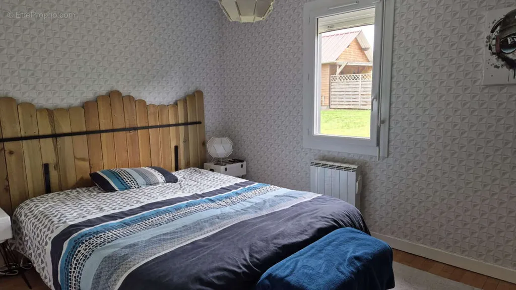 4-toaline maja asukohas Paray-Le-Monial