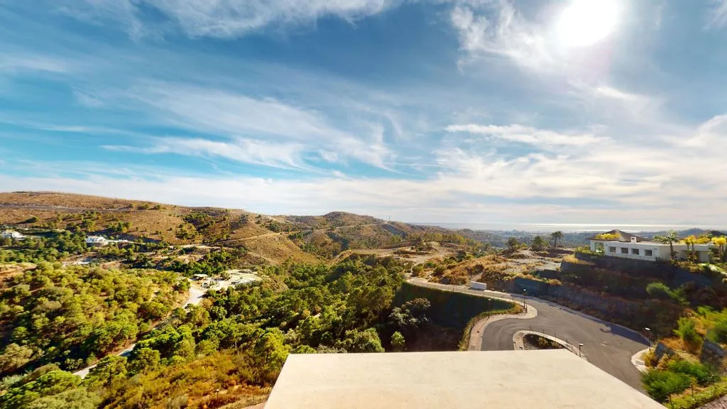 Balcone - Luxury Penthouse with Rooftop Terrace in Benahavís