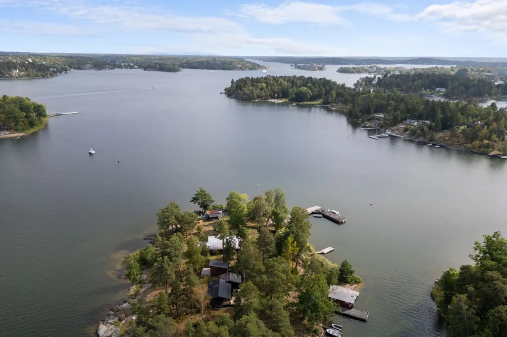 Õhuvaade - Island Property with Boat Access in Vaxholm