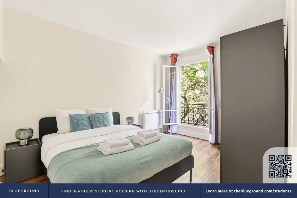 Chambres - Appartement Rénové avec Vue sur Montmartre
