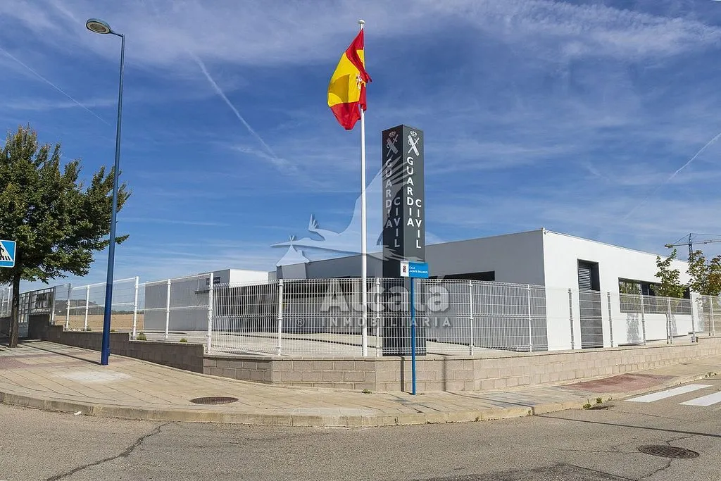 1-Bed Flat with Pool in Los Hueros