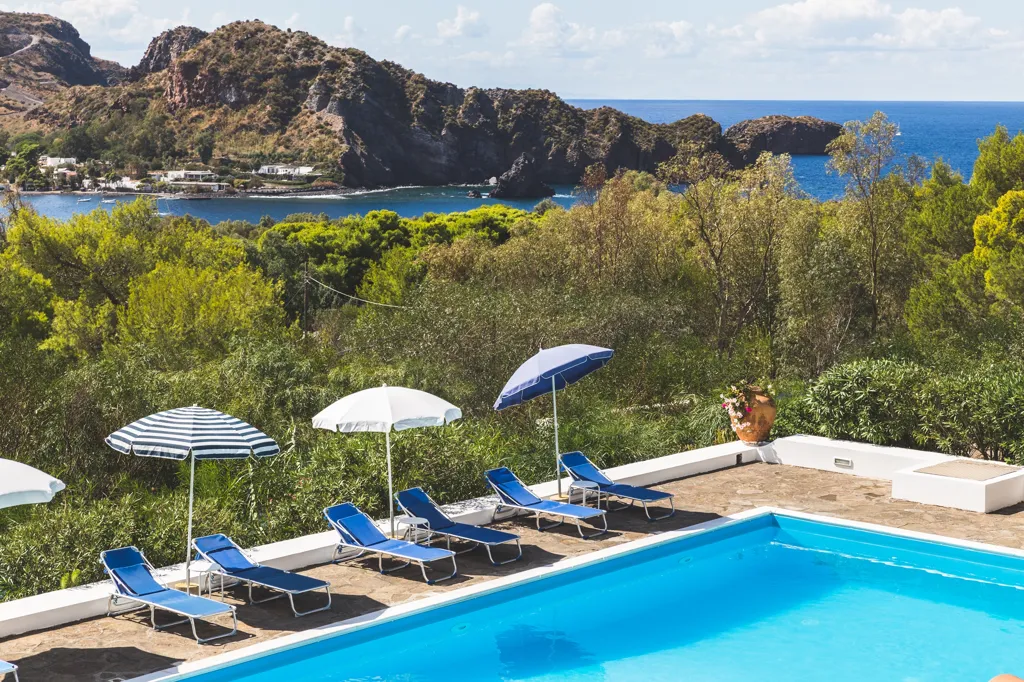 Piscine - Exclusive Villa with Sea View in Vulcano