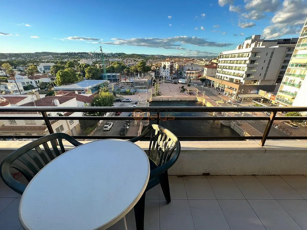 Balcone - Penthouse with Sea View in Coma-Ruga
