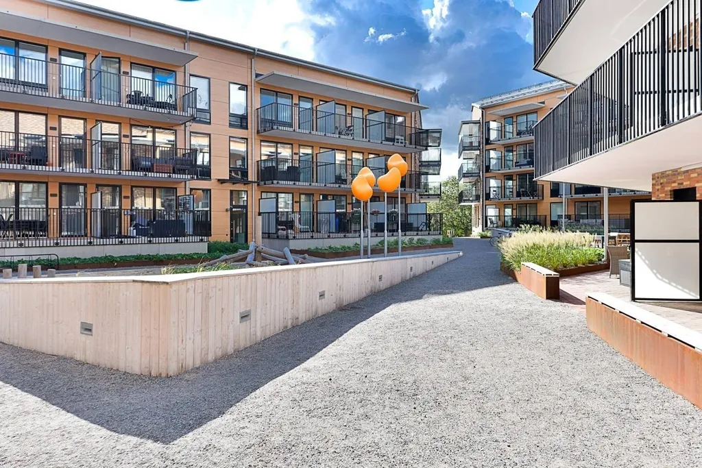 Jardin - Modern Flat with Balcony in Järfälla