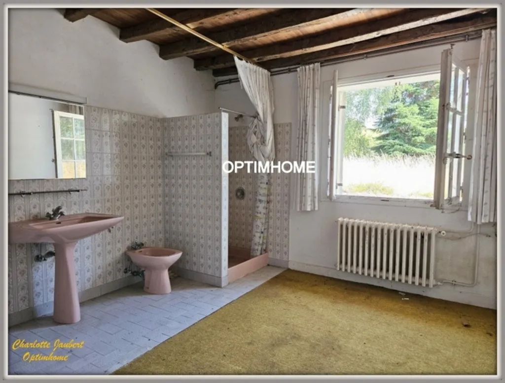Salles de bain - Propriété Forestière avec Gentilhommière à l'Abri des Nuisances