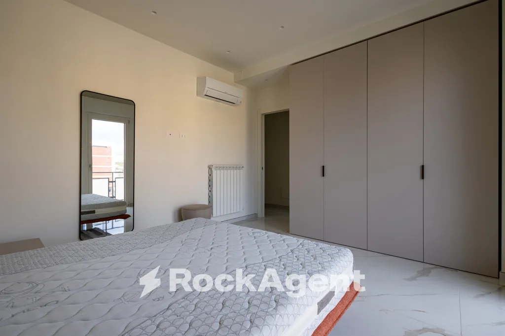 Chambres - Modernised Apartment with Balcony in Catanzaro