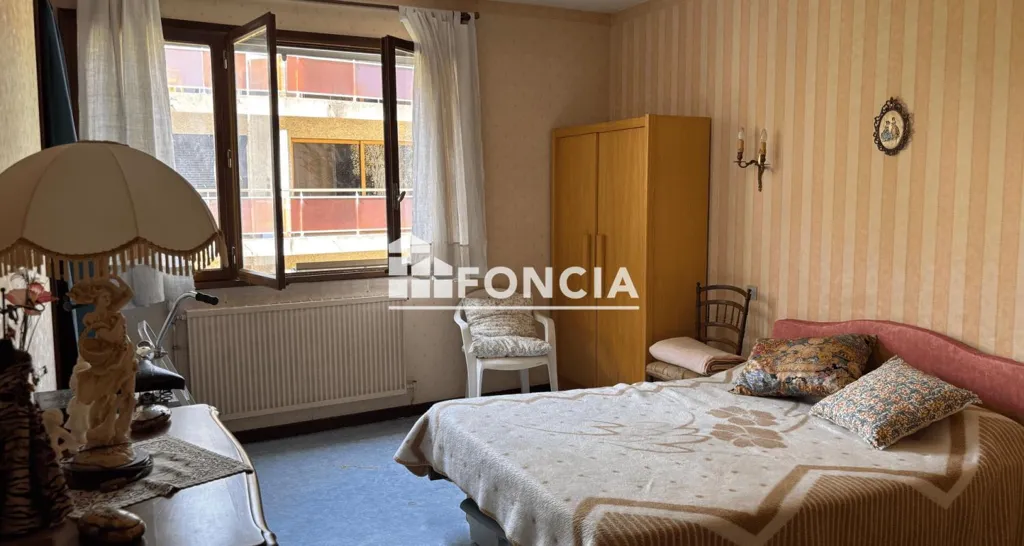 Chambres - Appartement T3 avec Balcons sur Axe Principal à Montauban