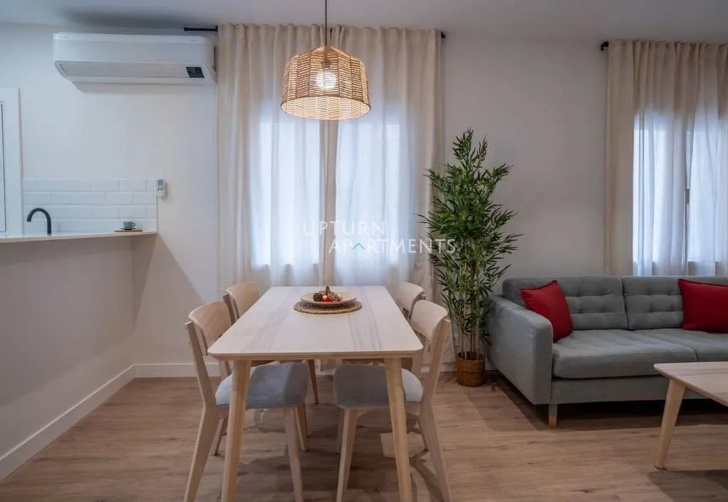 Söögituba - Furnished Flat with AC in Sants