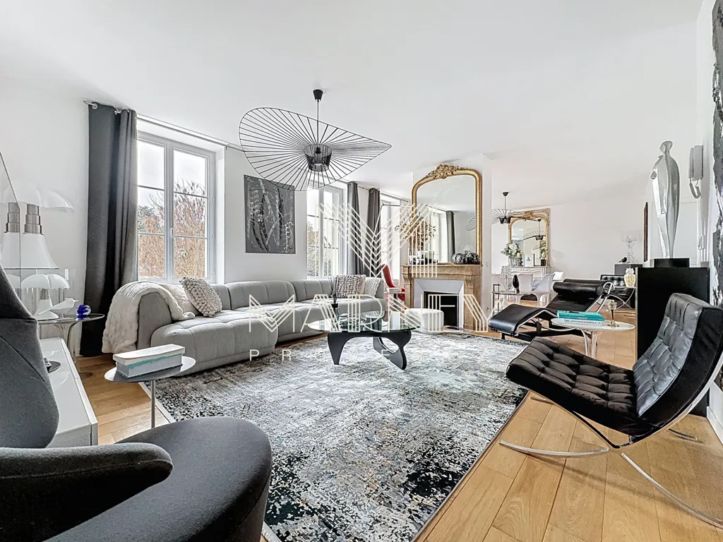 Maison 15 pièces à Compiègne