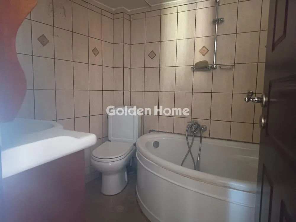 Salles de bain - Apartment with Terrace in Ano Englianos