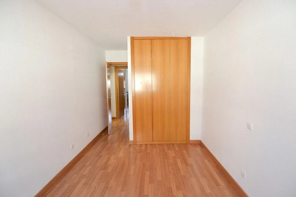 Esik - Apartment with Pool in La Dehesa, Navalcarnero