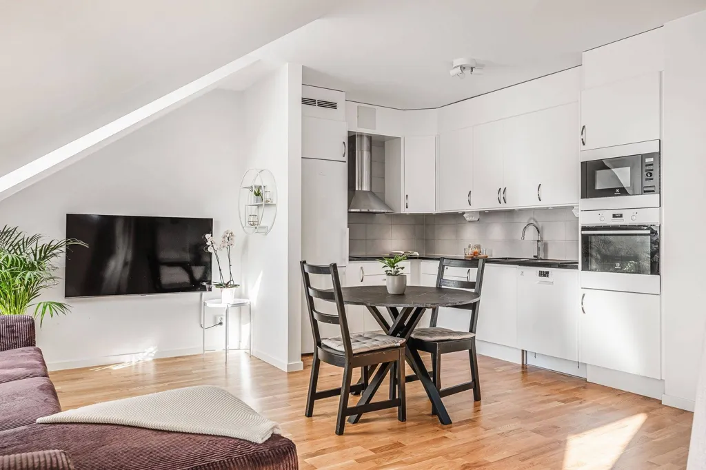 Elutuba - Apartment with Private Storage in Duvkullen