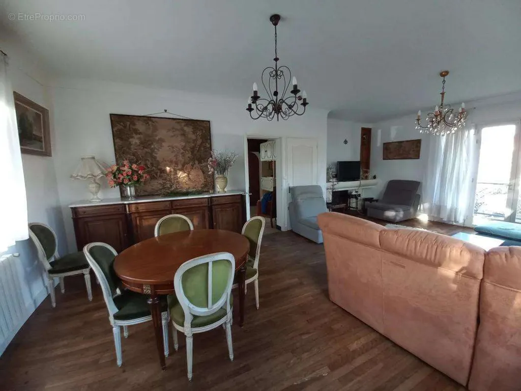 dining_room