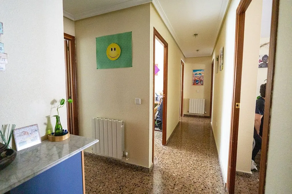 Entrée - Apartment with Balcony and Park View in Ibi