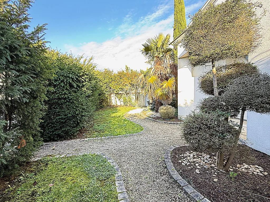 Jardin - Maison Plain-Pied avec Jardin au Sud à Puilboreau