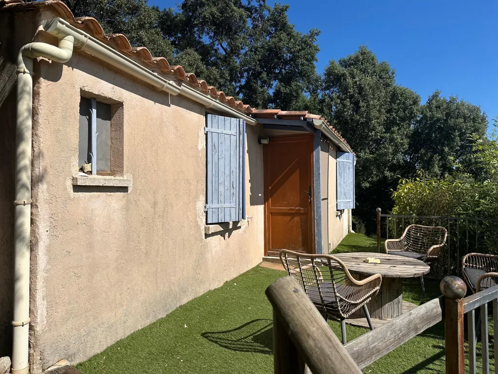 Terrass - Charming Ensemble with Pool near Thoronet