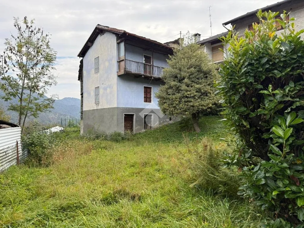 Extérieur - Rustic House with Garden in Viù