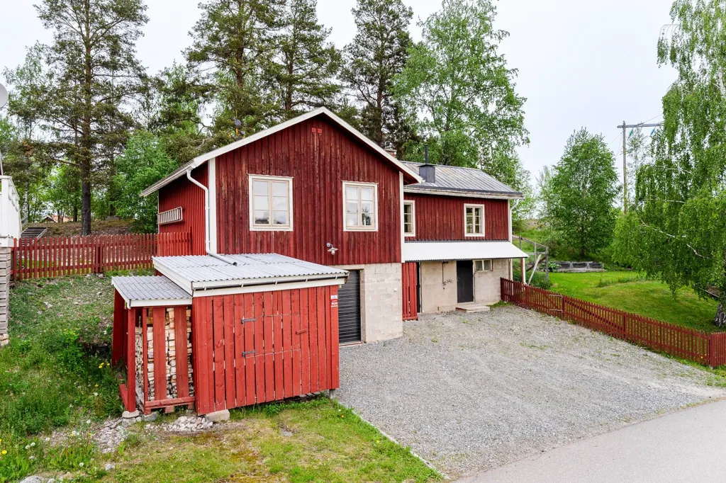 Extérieur - Charming Villa with Garden in Linghed