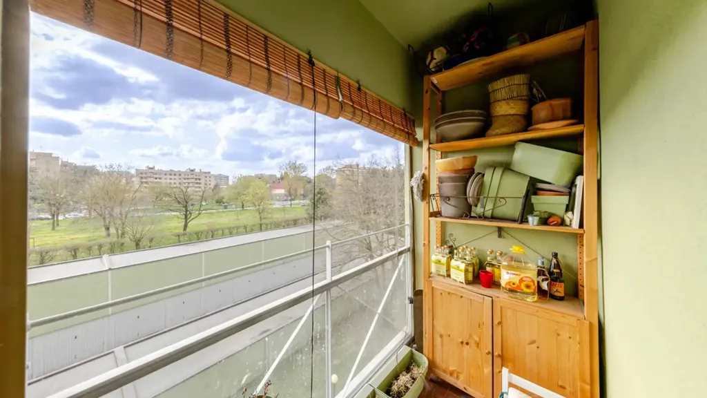 Rõdu - Flat with Balcony in Milan