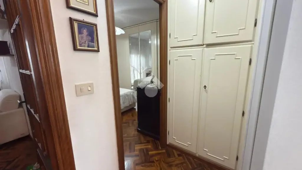 hallway_entrance