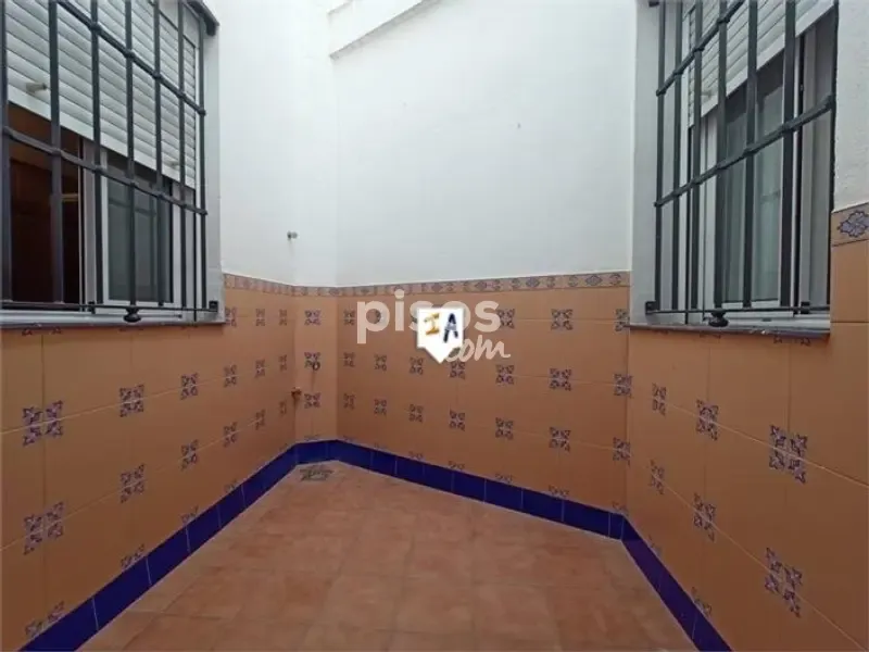Aed - Townhouse with Terraces in Casariche