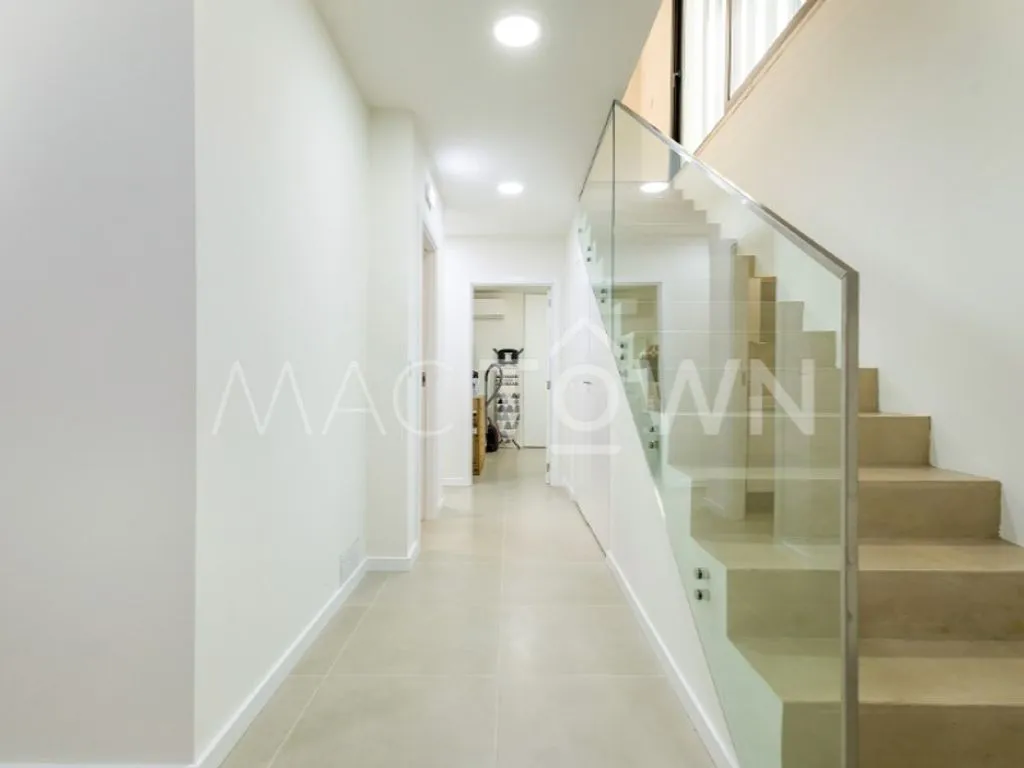 Pièces - Luxury Villa with River View in Lisbon