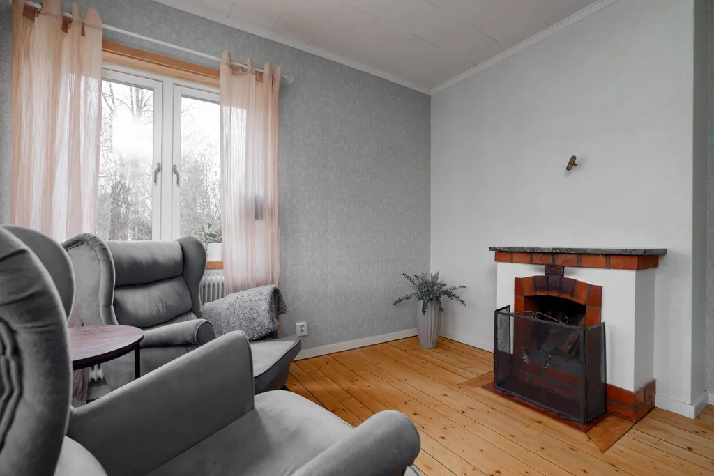 Elutuba - Charming House with Garden in Laxå