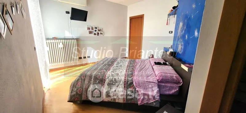 Magamistoad - Restored Historic House with Balcony in Carate Brianza