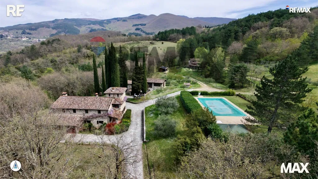 Vista aerea - Agriturismo with Pool in Chiusi della Verna