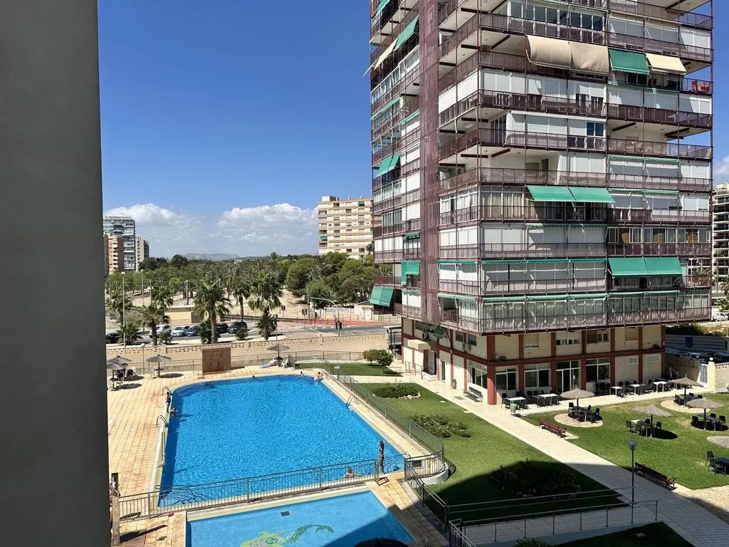 Balcon - Beachfront Flat with Pool in Alicante