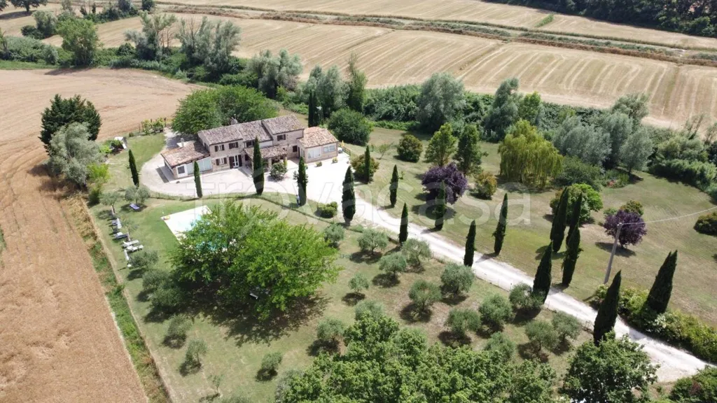 Vista aerea - Rustic Casale with Pool in San Costanzo