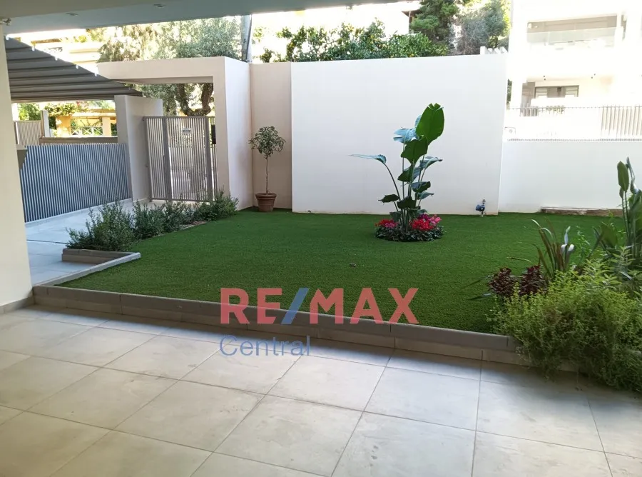 Jardin - Modern Apartment with Sea View in Alimos