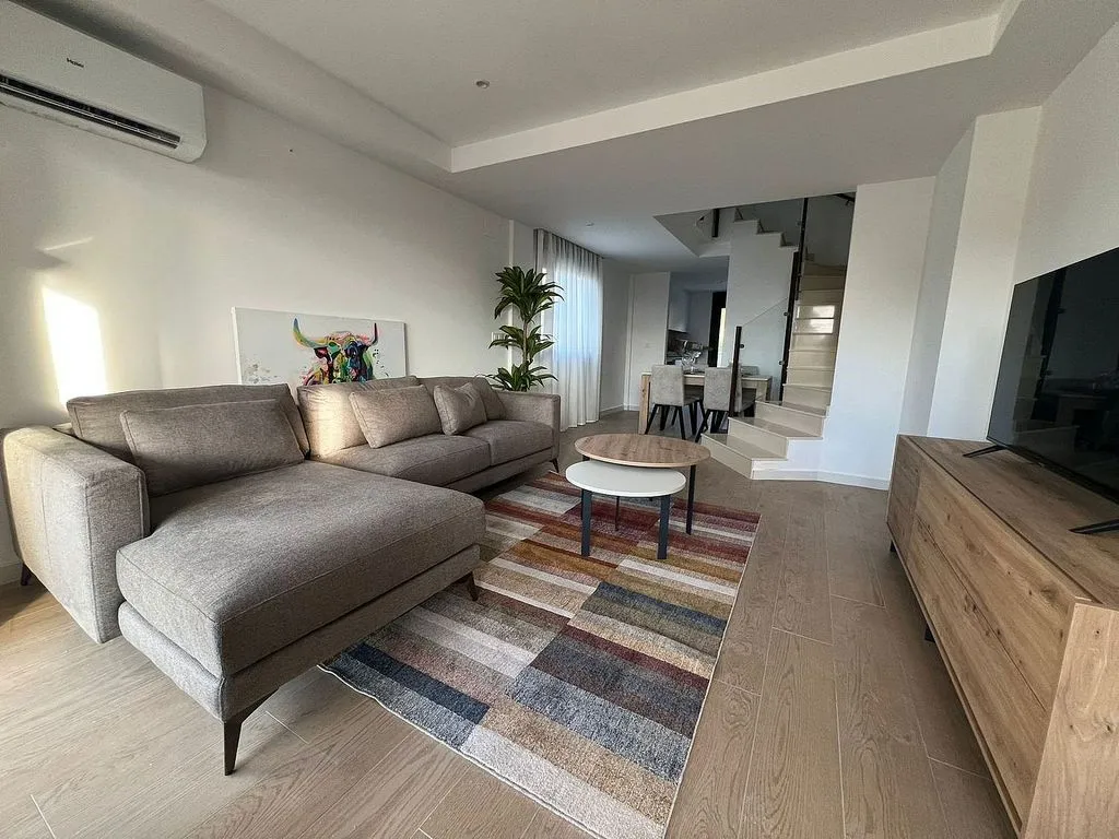 Séjour - Terraced House with Pool in Portman