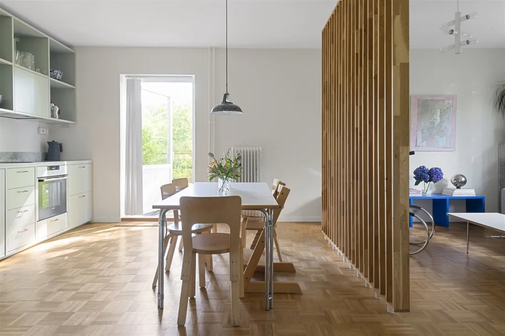Söögituba - Townhouse with Garden in Central Location