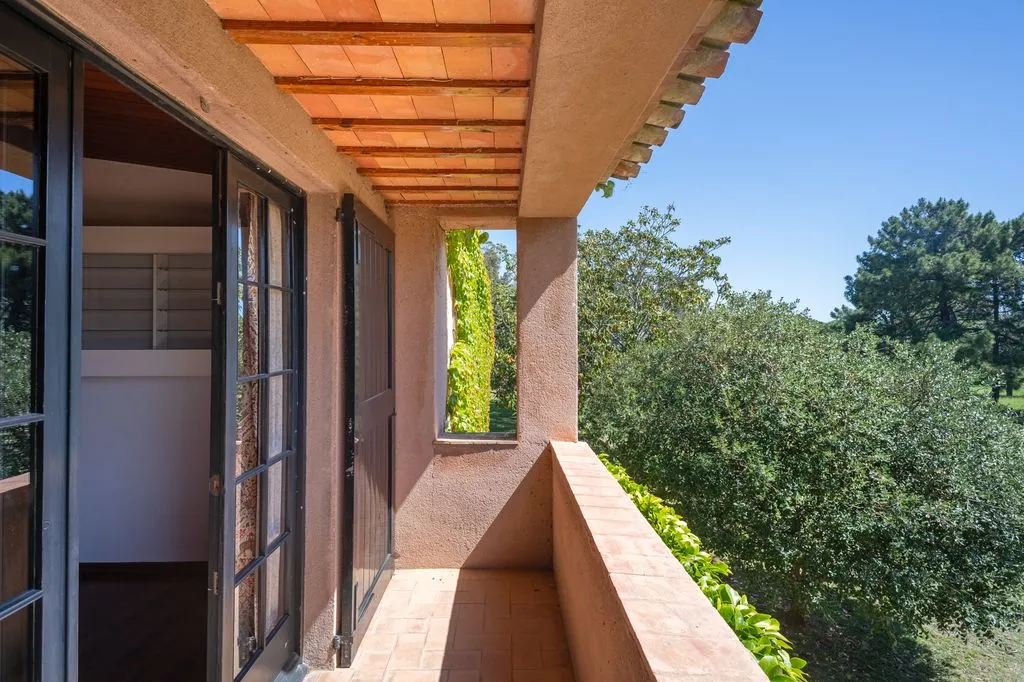 Balcone - Luxury House with Historic Tower in Mont-ras
