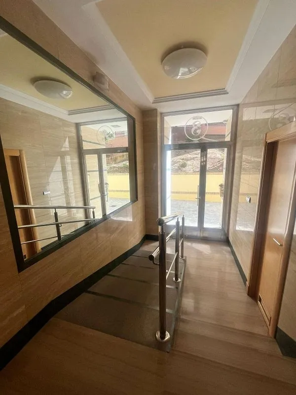 Hallway - Student Flat with Terrace in Villarejo, Granada
