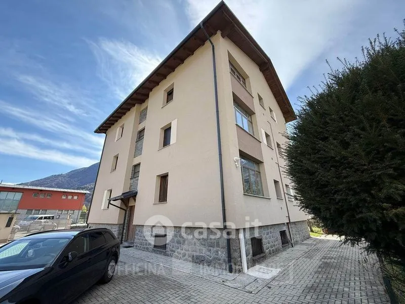 Exterior - Apartment with Terrace near Lake Delebio